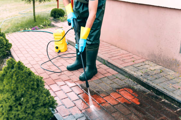 Why Choose Our Certified Pressure Washing Experts for Your Project Needs in Monticello, UT?